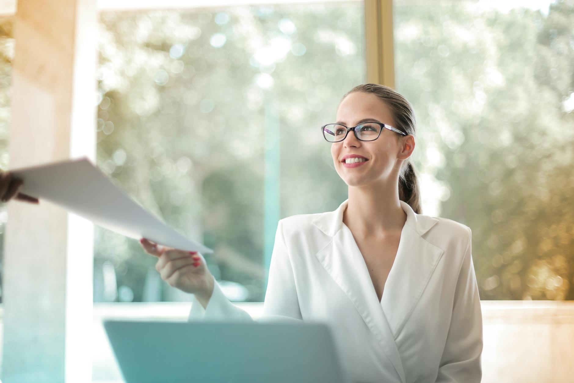 Discover the benefits of massage for sales associates who spend long hours standing. Learn how massage can alleviate leg and foot pain, improve circulation, and boost overall wellness. Explore 10 benefits and 10 tips to enhance comfort at work.