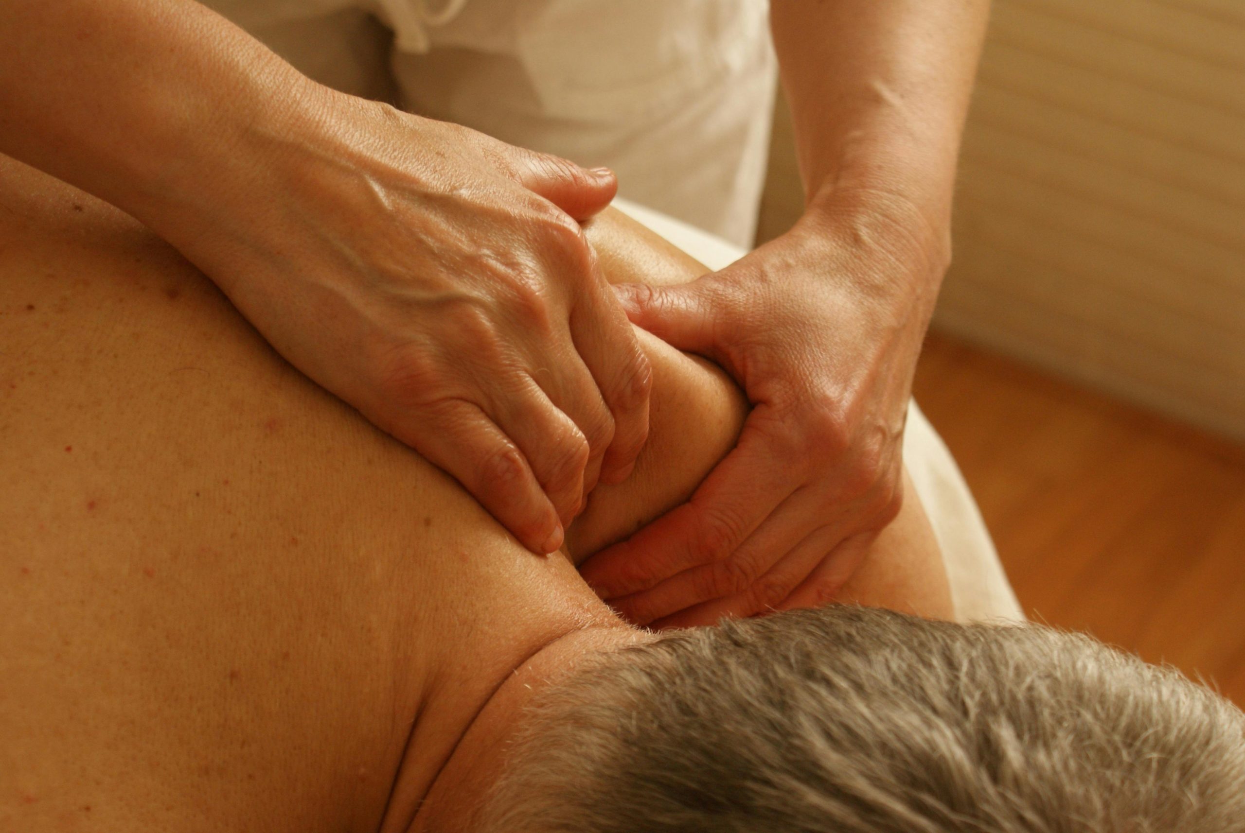 Looking for natural ways to manage blood pressure? Discover 10 powerful remedies to regulate blood pressure, improve circulation, and reduce stress. Try a relaxing massage at Charel Spa and Massage today!